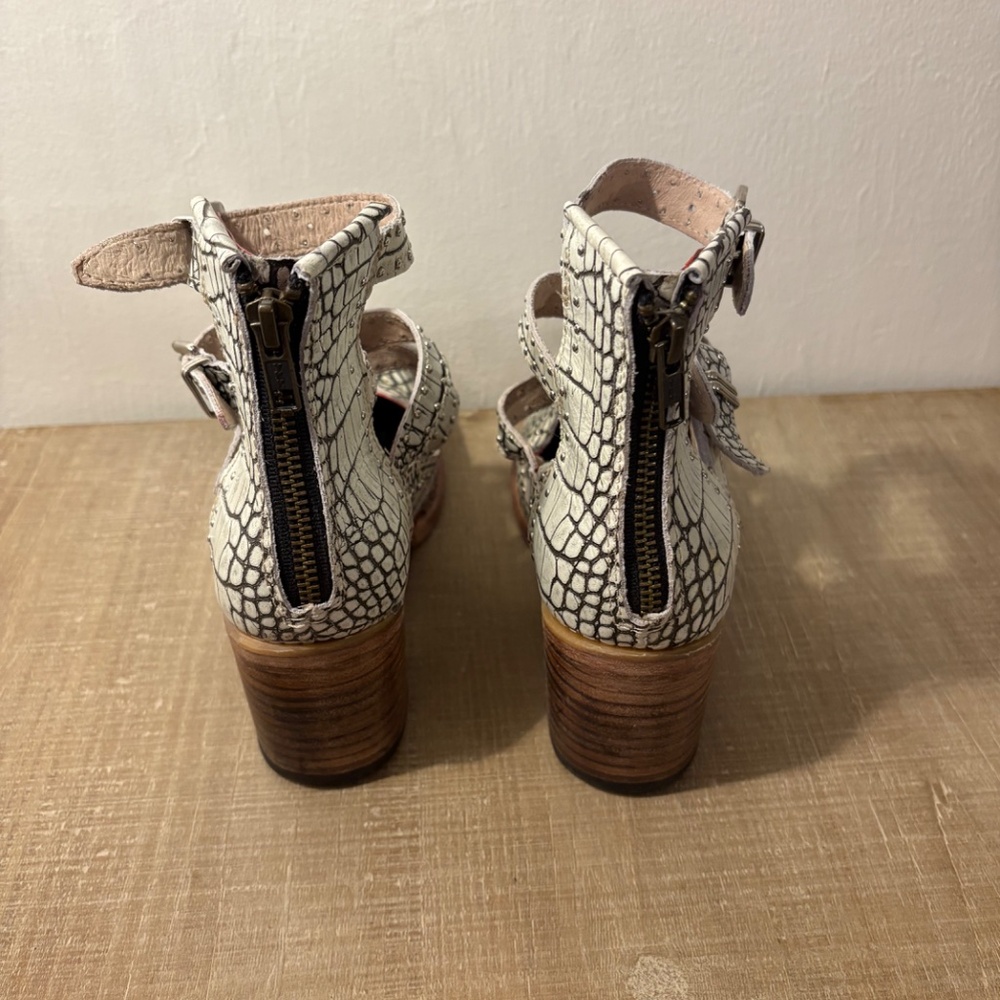 Freebird Felicity - White Croco sz 8 - Picture 3 of 10